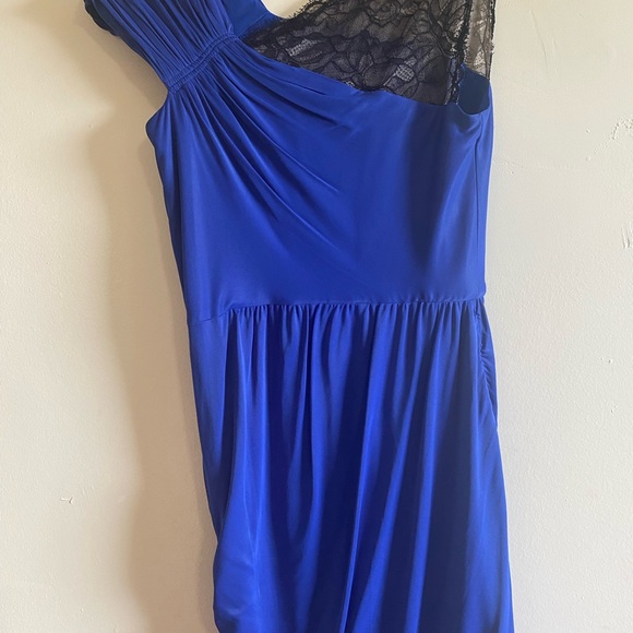 Beautiful - Picture 2 of 5